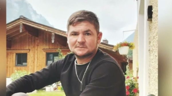 VIDEO Tragedie &icirc;ntr-un club din Satul Mare: Un bărbat de 40 de ani a fost lovit mortal de un t&acirc;năr de 21 de ani, după o ceartă aprinsă