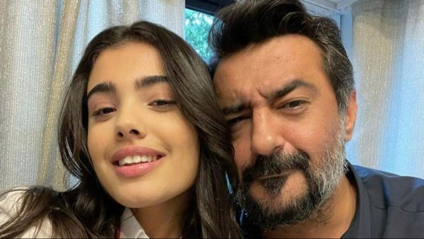 Celil Nal&ccedil;akan, care joacă rolul Akif &icirc;n serialul Totul pentru familia mea, transformare uluitoare de-a lungul anilor! Iată cum arăta renumitul actor la &icirc;nceput de carieră